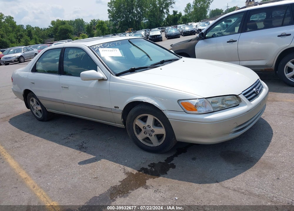 2001 TOYOTA CAMRY LE VIN: JT2BG22K310596925