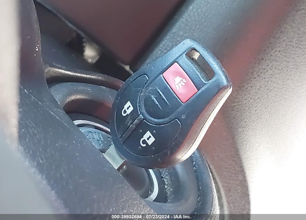 2012 NISSAN ROGUE S VIN: JN8AS5MT0CW284543