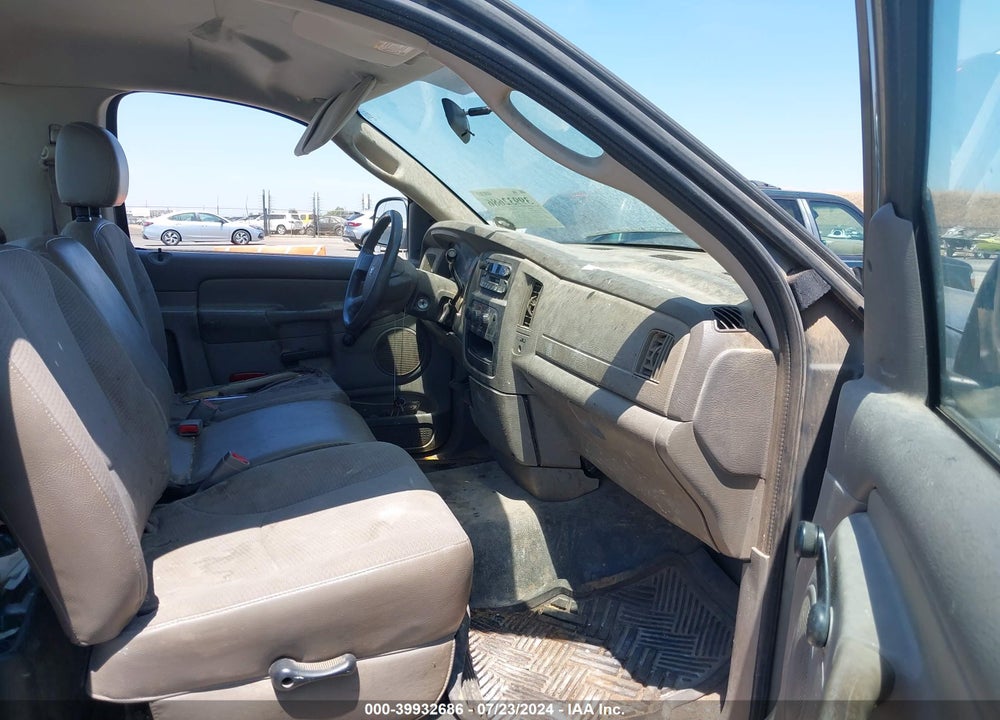 2005 DODGE RAM 1500 ST VIN: 1D7HA16KX5J546889