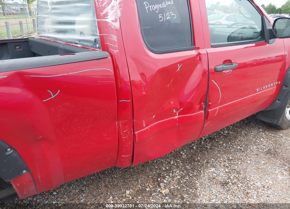 2007 CHEVROLET SILVERADO 1500 LT1 VIN: 2GCEK19J171719760