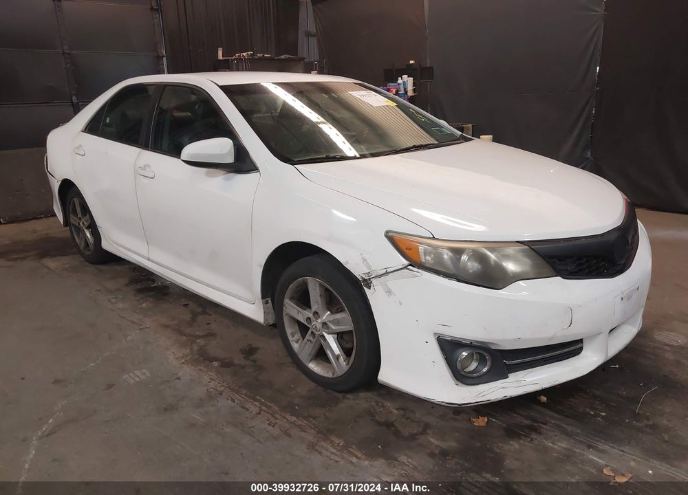 2012 TOYOTA CAMRY SE VIN: 4T1BF1FK1CU549379