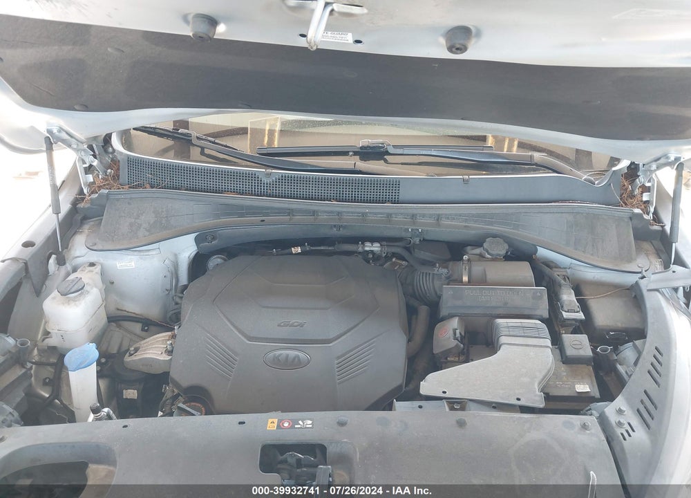 2020 KIA SORENTO 3.3L EX VIN: 5XYPHDA51LG709365