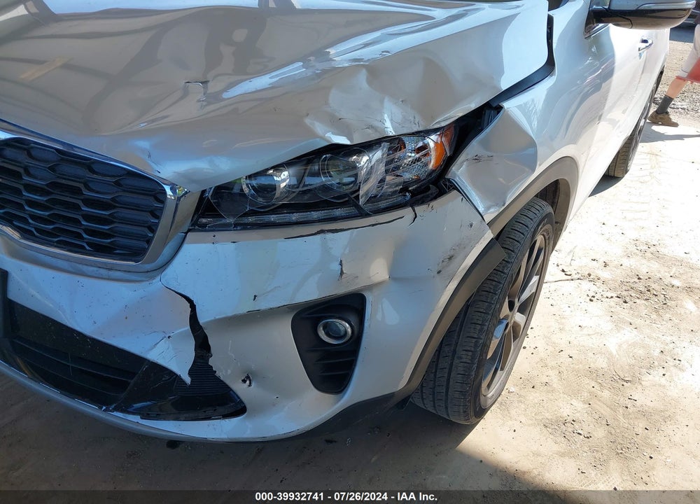 2020 KIA SORENTO 3.3L EX VIN: 5XYPHDA51LG709365
