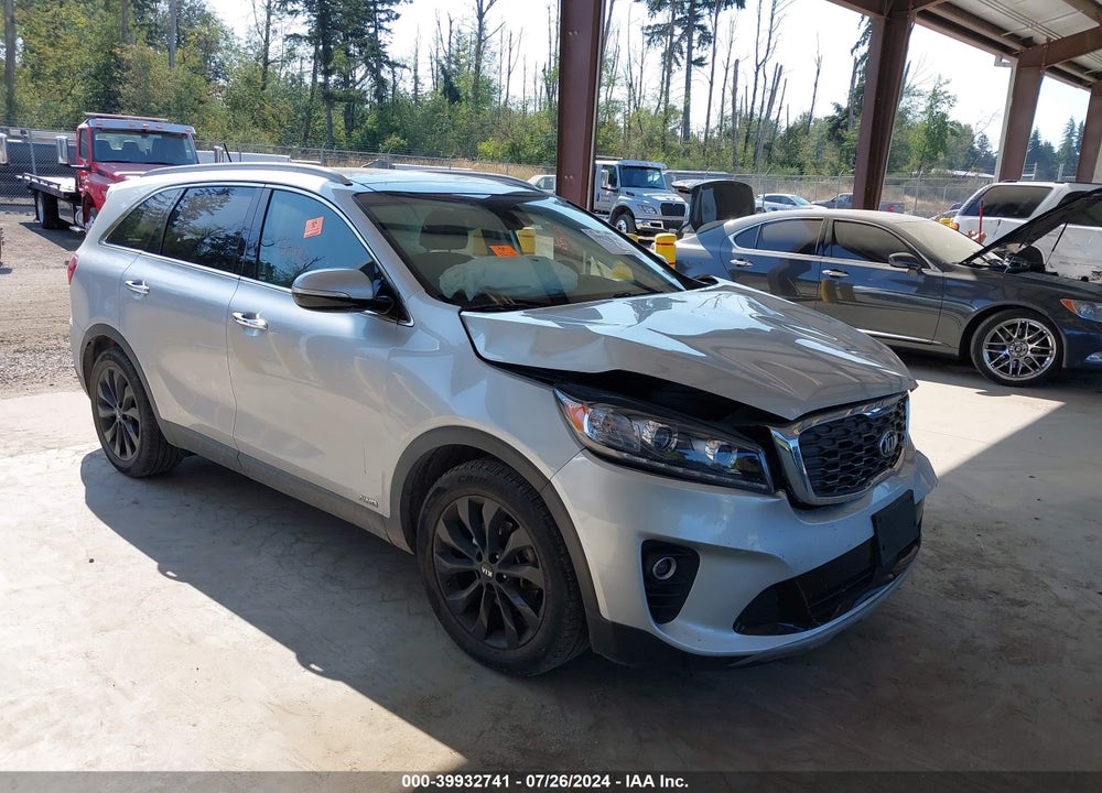 2020 KIA SORENTO 3.3L EX VIN: 5XYPHDA51LG709365