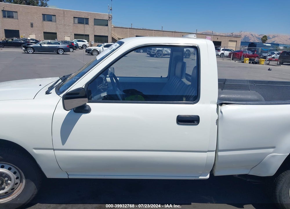 1994 TOYOTA PICKUP 1/2 TON SHORT WHLBASE STB VIN: 4TARN81A2RZ163848
