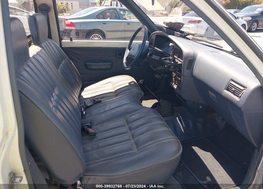 1994 TOYOTA PICKUP 1/2 TON SHORT WHLBASE STB VIN: 4TARN81A2RZ163848