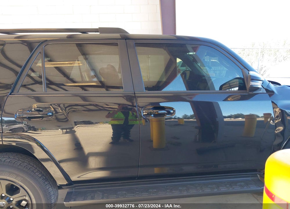 2022 TOYOTA 4RUNNER SR5 PREMIUM VIN: JTENU5JR7N6065352