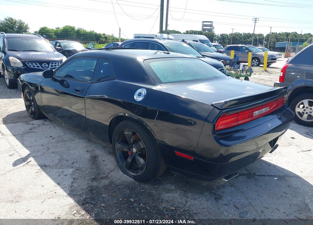 2010 DODGE CHALLENGER SRT8 VIN: 2B3CJ7DW3AH104367