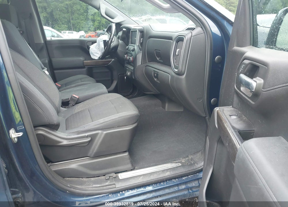 2019 CHEVROLET SILVERADO 1500 LT VIN: 3GCUYDED3KG137963