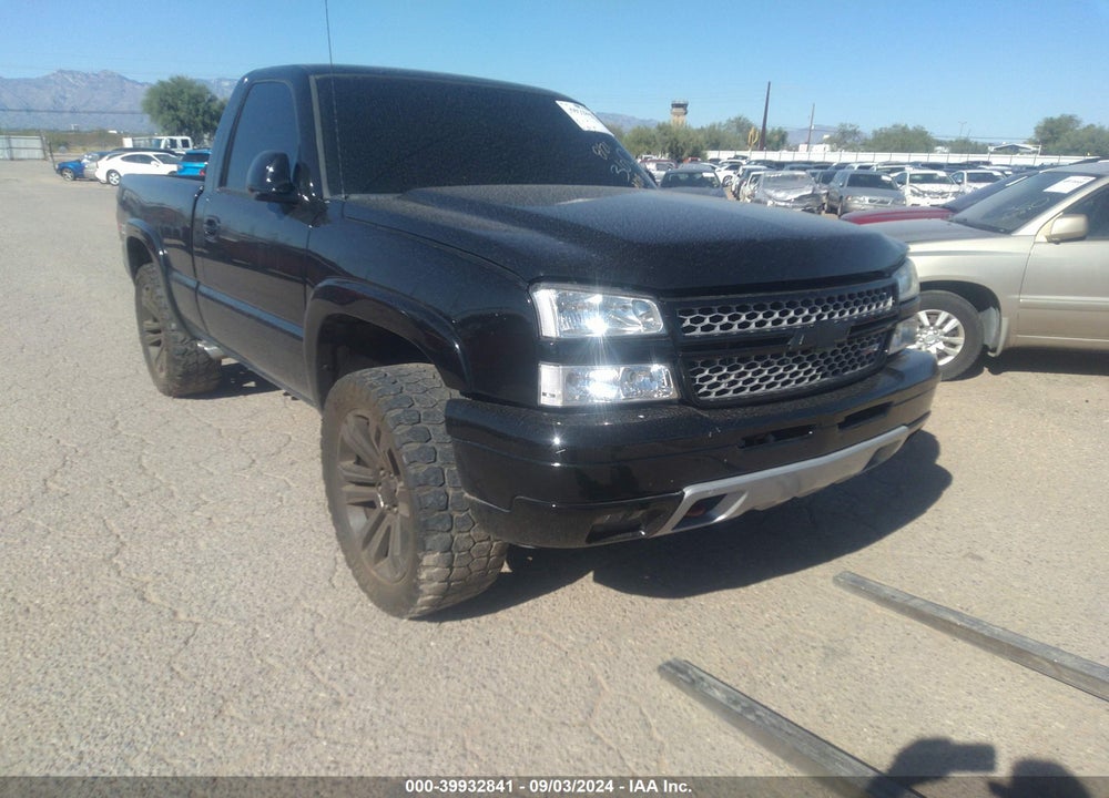 2004 CHEVROLET SILVERADO 1500 WORK TRUCK VIN: 1GCEC14X34Z290813