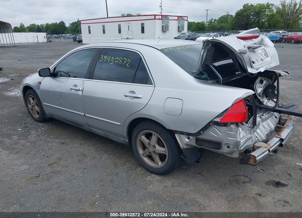 2006 HONDA ACCORD VIN: 1HGCM55406A080446