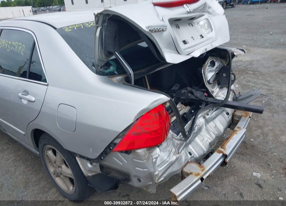2006 HONDA ACCORD VIN: 1HGCM55406A080446