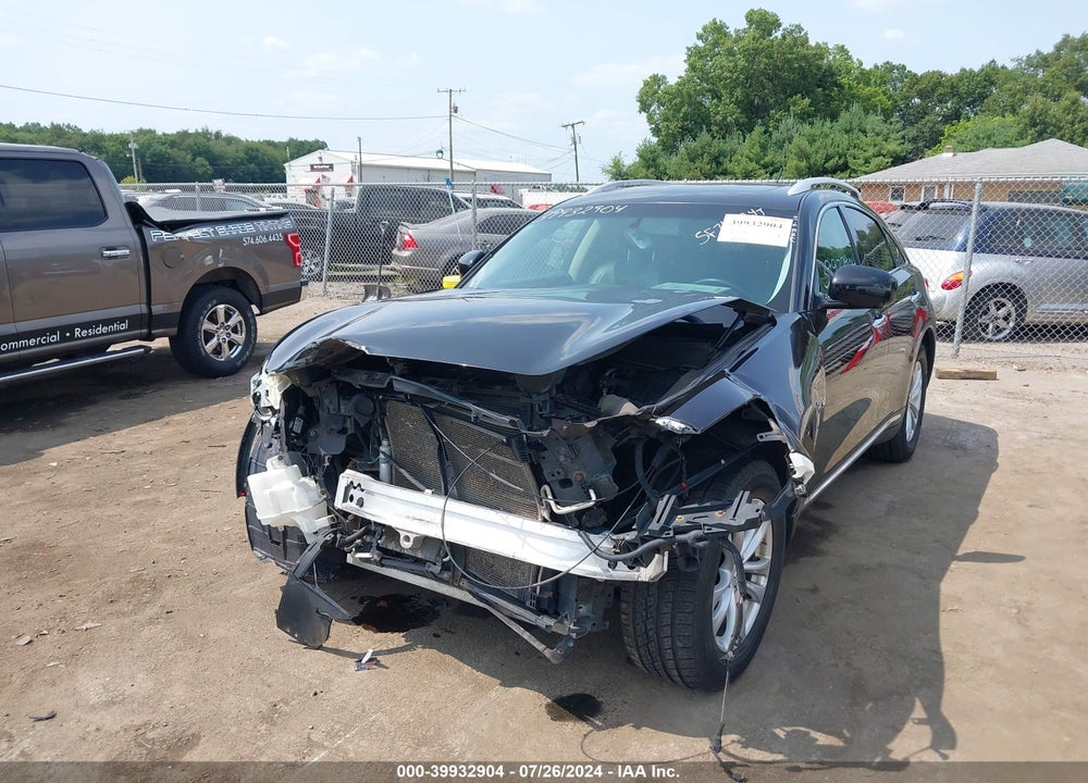 2016 INFINITI QX70 VIN: JN8CS1MW2GM750633