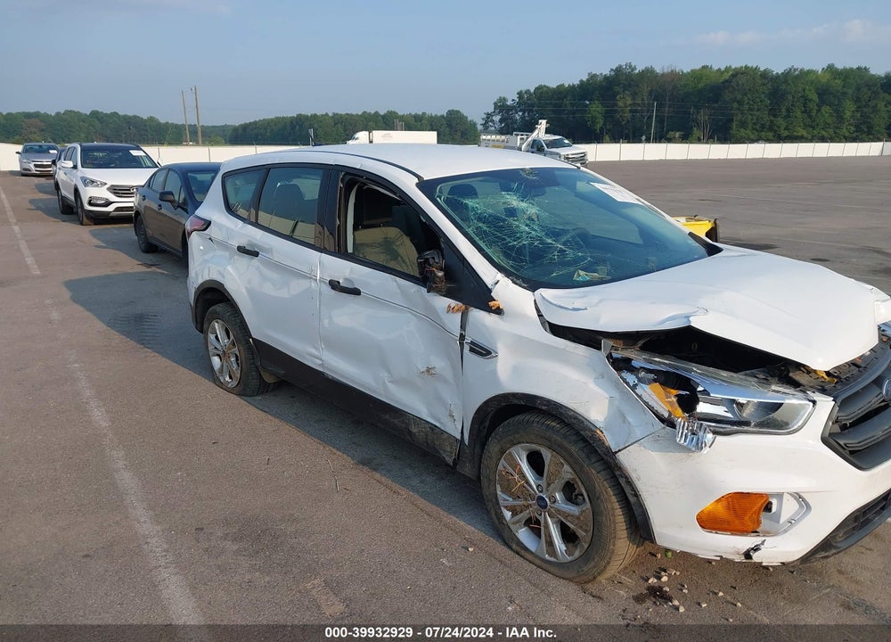 2017 FORD ESCAPE S VIN: 1FMCU0F78HUC60703