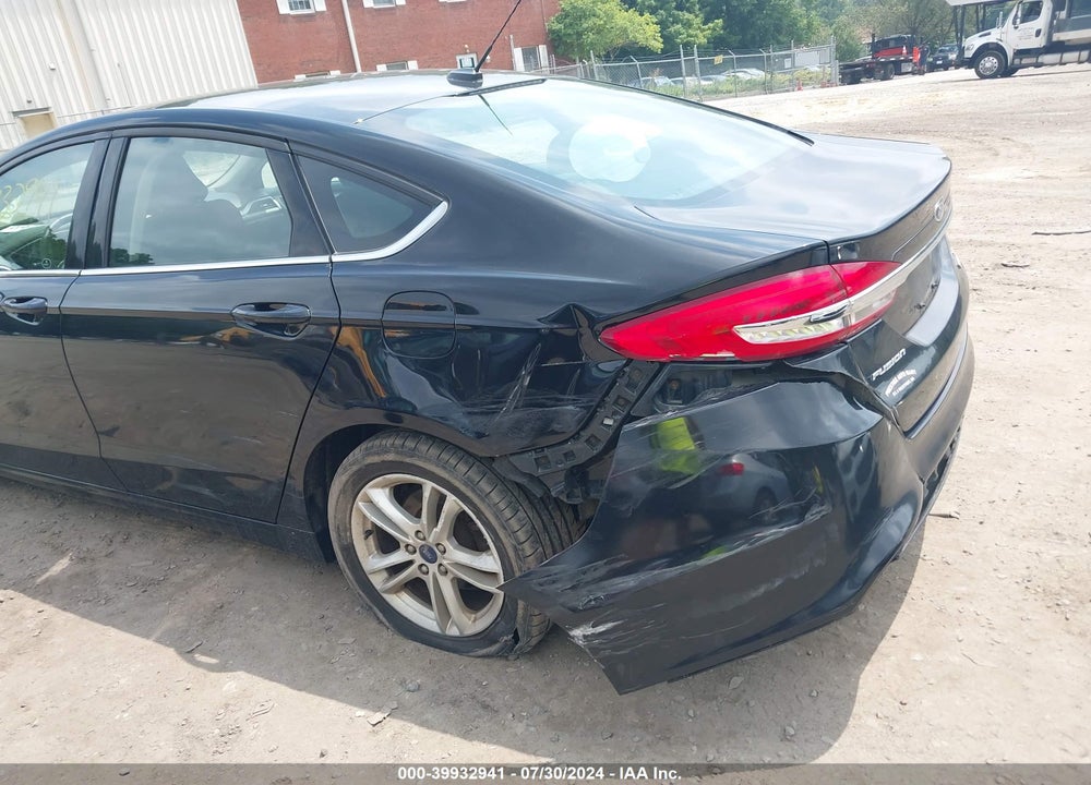 2018 FORD FUSION SE VIN: 3FA6P0HD8JR227912