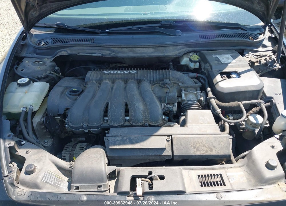 2007 VOLVO S40 2.4I VIN: YV1MS382172277087
