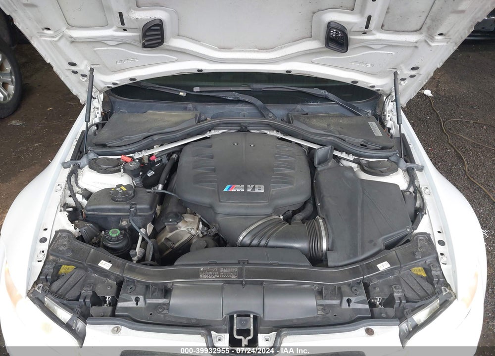 2010 BMW M3 VIN: WBSWL9C59AP332761