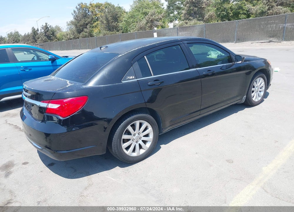 2011 CHRYSLER 200 TOURING VIN: 1C3BC1FG3BN550121