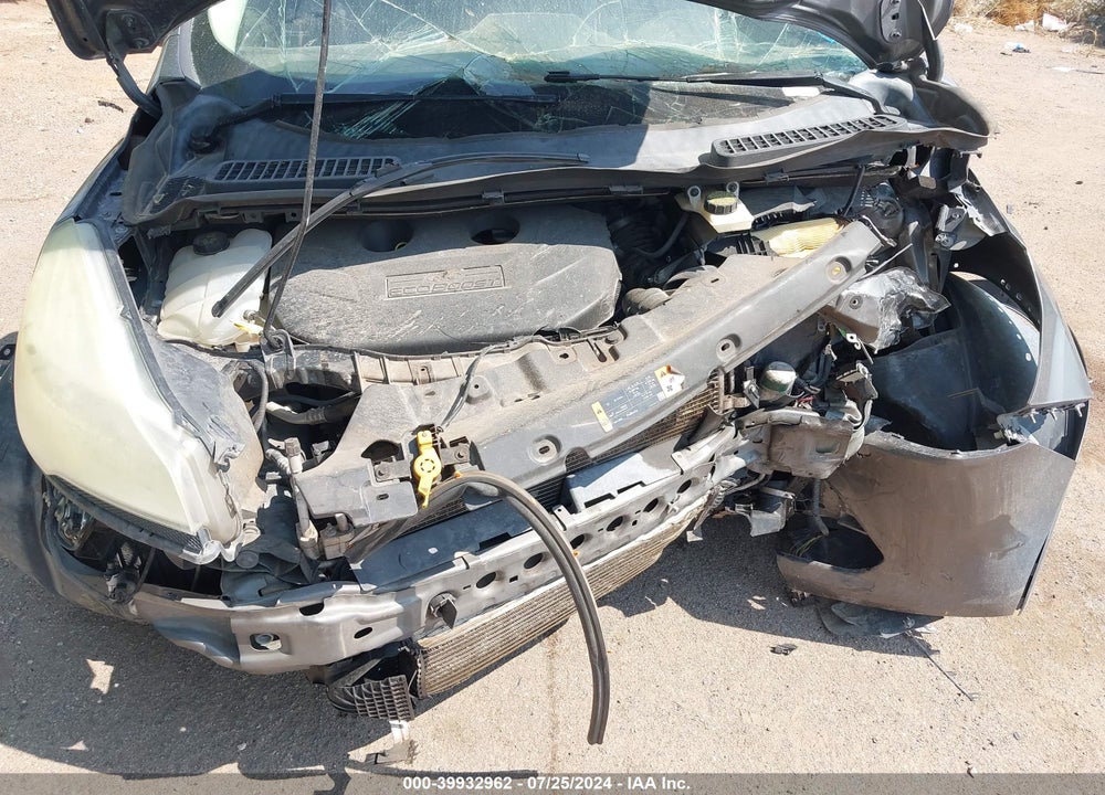 2014 FORD ESCAPE TITANIUM VIN: 1FMCU0J98EUB66406