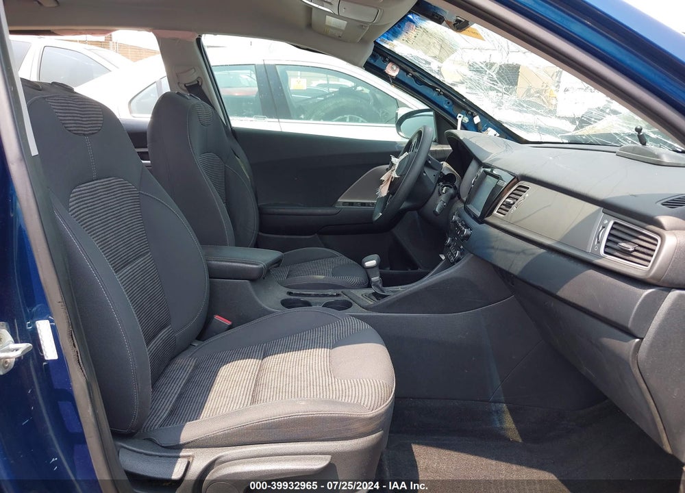 2017 KIA NIRO LX VIN: KNDCB3LC6H5053508