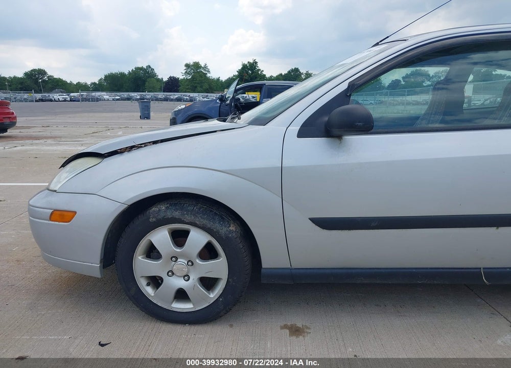 2001 FORD FOCUS ZX3 VIN: 3FAHP31341R248784