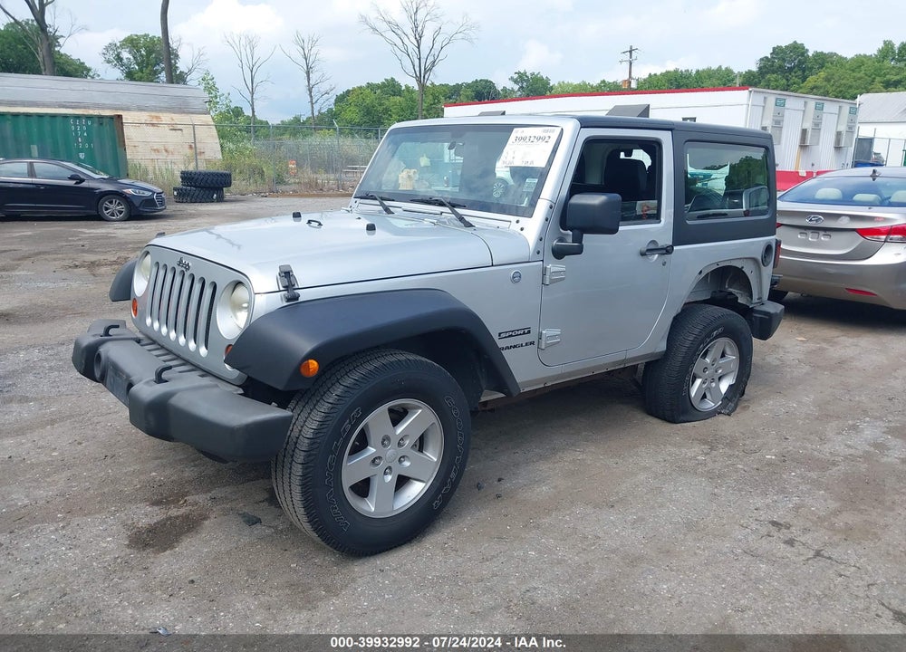 2011 JEEP WRANGLER SPORT VIN: 1J4AA2D10BL617524