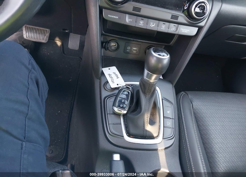 2019 HYUNDAI KONA LIMITED VIN: KM8K33A52KU373950