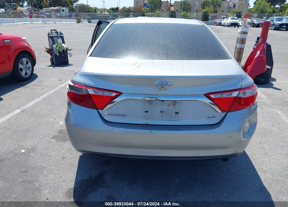 2017 TOYOTA CAMRY LE VIN: 4T1BF1FK8HU734682