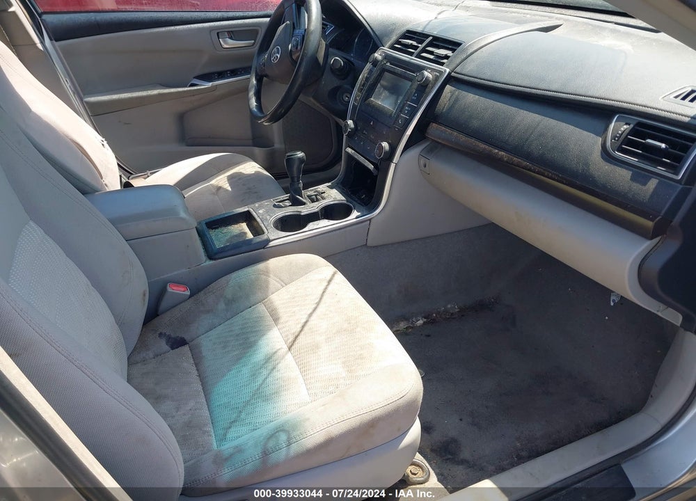 2017 TOYOTA CAMRY LE VIN: 4T1BF1FK8HU734682