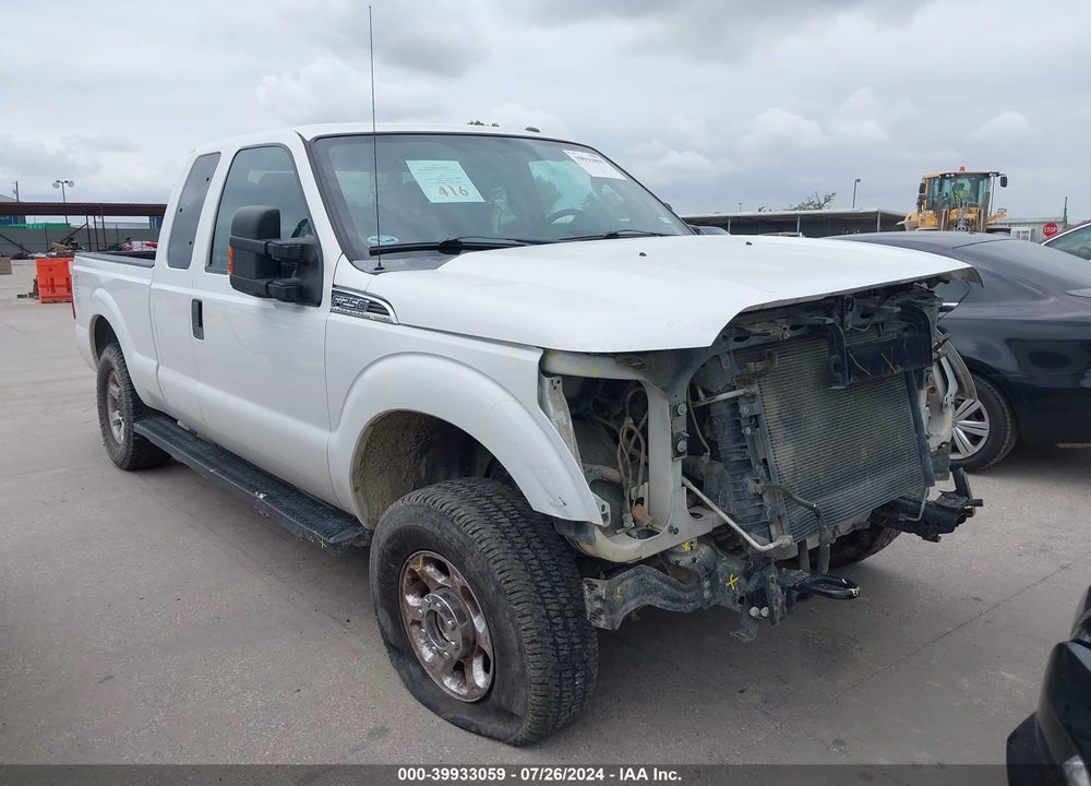 2015 FORD F-250 XLT VIN: 1FT7X2B67FEB72187