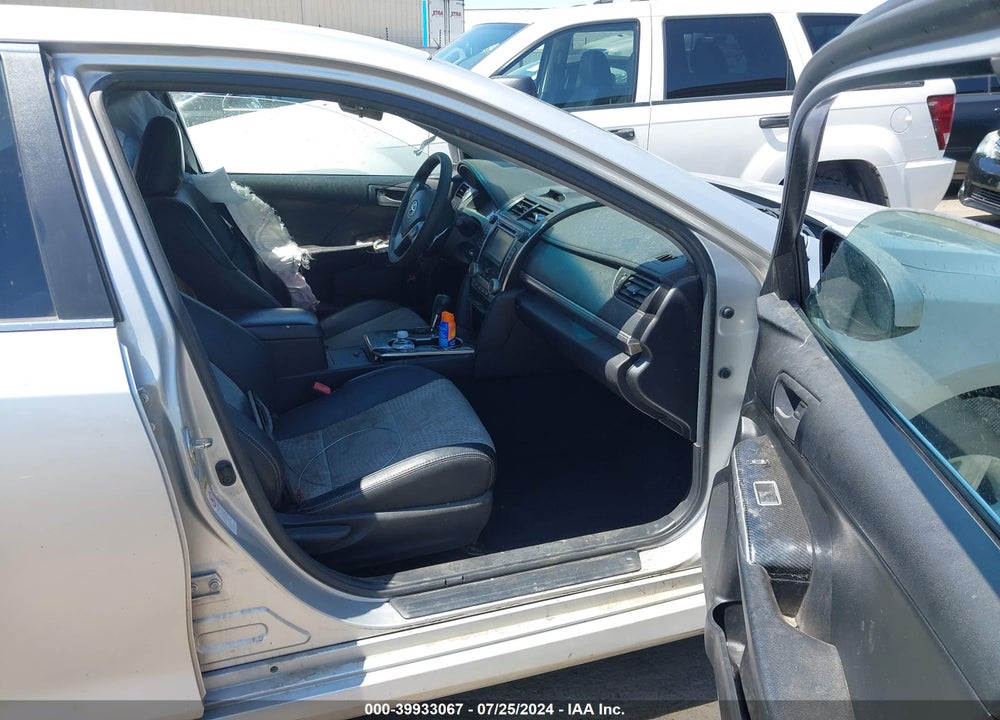 2014 TOYOTA CAMRY SE VIN: 4T1BF1FK3EU815049