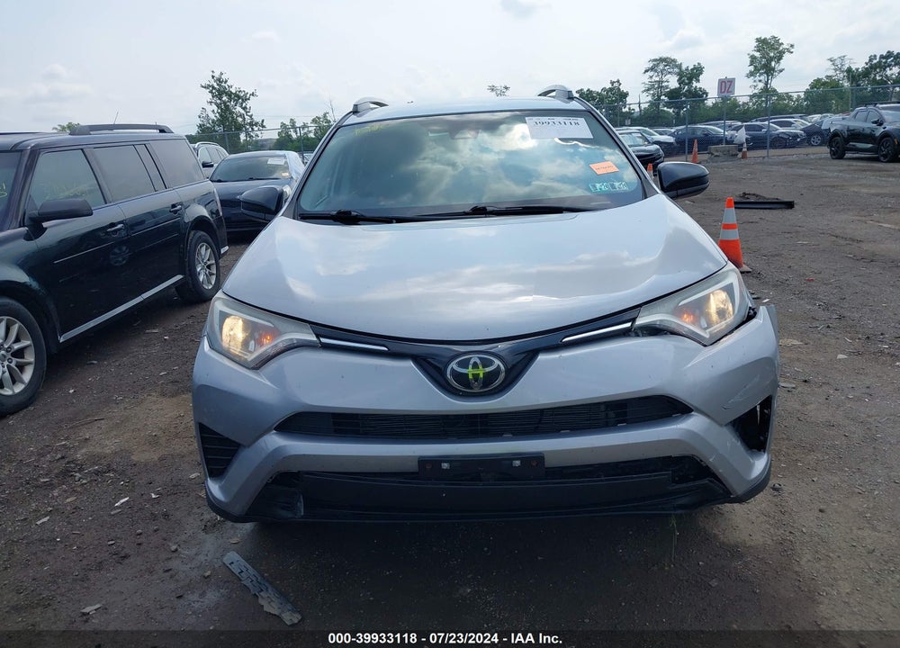 2017 TOYOTA RAV4 LE VIN: 2T3BFREV7HW598319