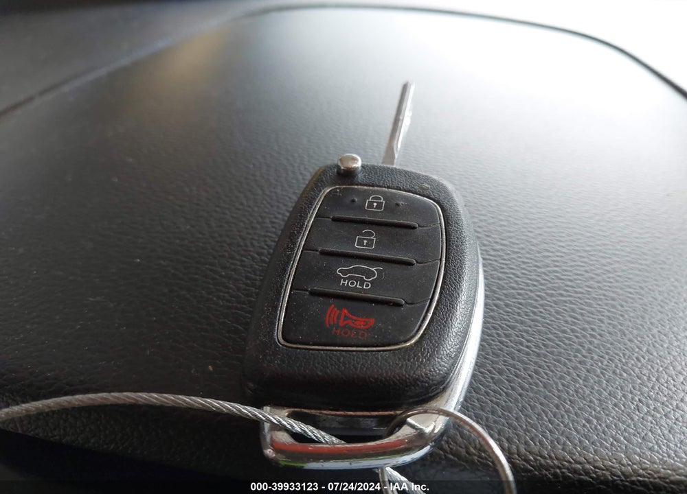 2016 HYUNDAI SONATA SE VIN: 5NPE24AF3GH347233