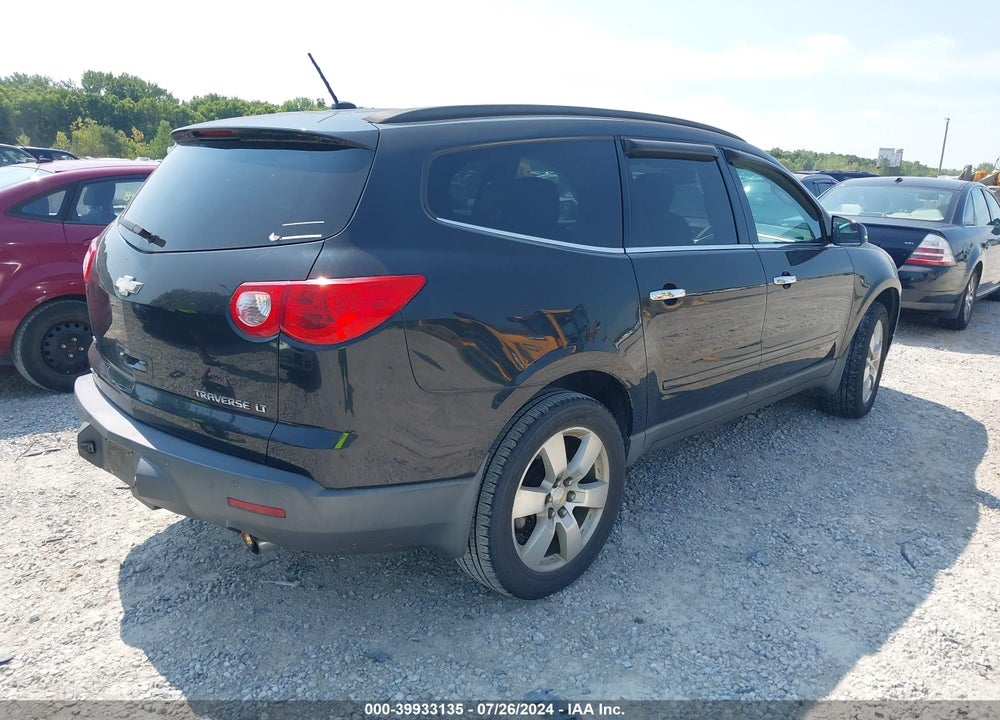 2011 CHEVROLET TRAVERSE 1LT VIN: 1GNKVGED8BJ359082