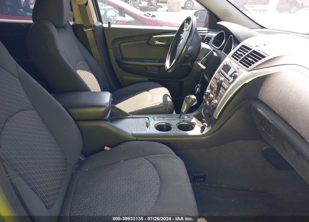 2011 CHEVROLET TRAVERSE 1LT VIN: 1GNKVGED8BJ359082