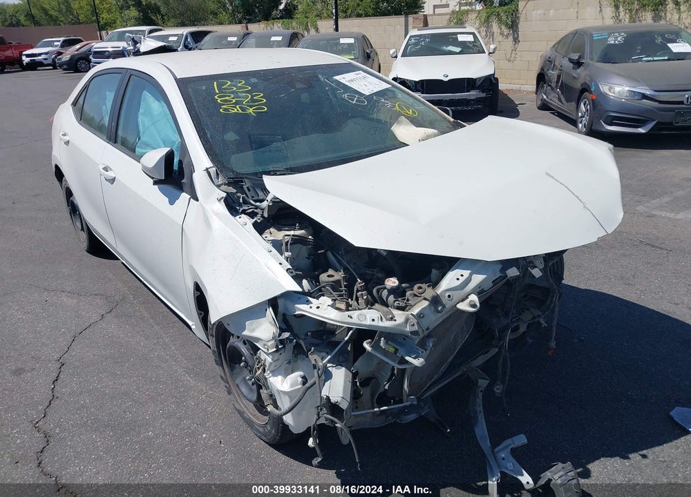 2018 TOYOTA COROLLA LE VIN: 5YFBURHEXJP822443