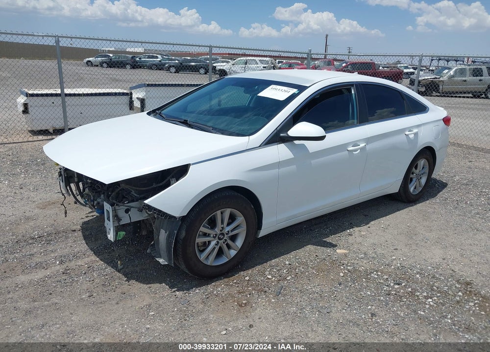 2015 HYUNDAI SONATA SE VIN: 5NPE24AF9FH257292