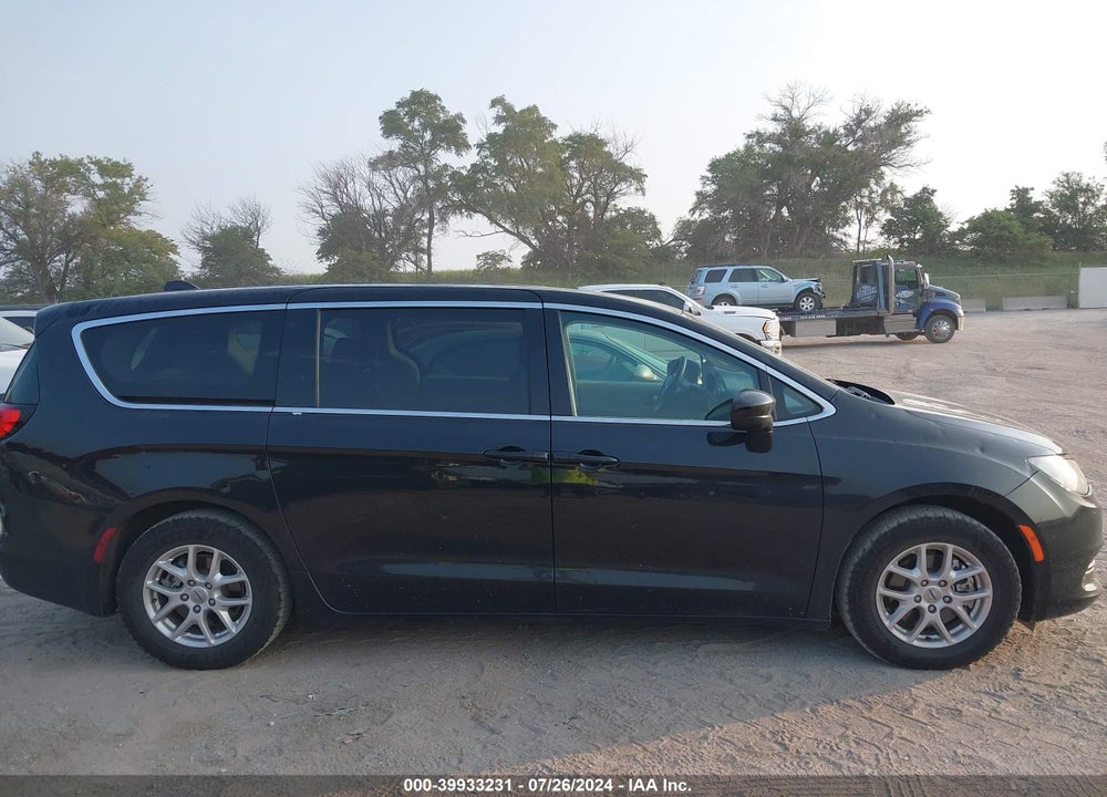 2022 CHRYSLER VOYAGER LX VIN: 2C4RC1CG8NR102804