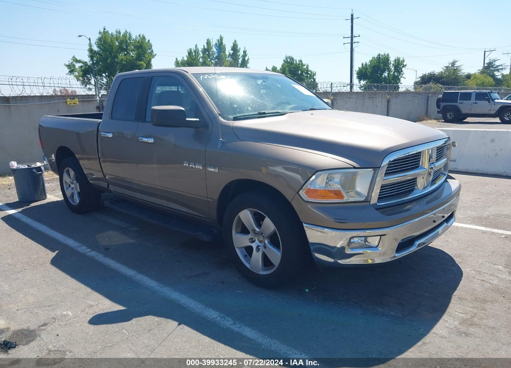 2009 DODGE RAM 1500 VIN: 1D3HB18T99S792109