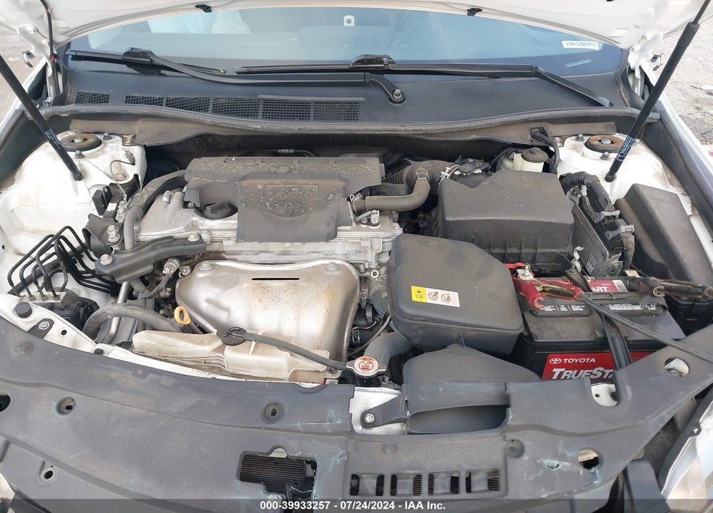 2017 TOYOTA CAMRY SE VIN: 4T1BF1FK4HU727146