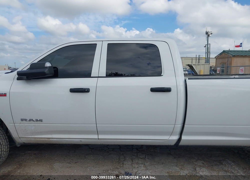 2022 RAM 2500 TRADESMAN 4X4 8' BOX VIN: 3C6UR5HJ3NG155086