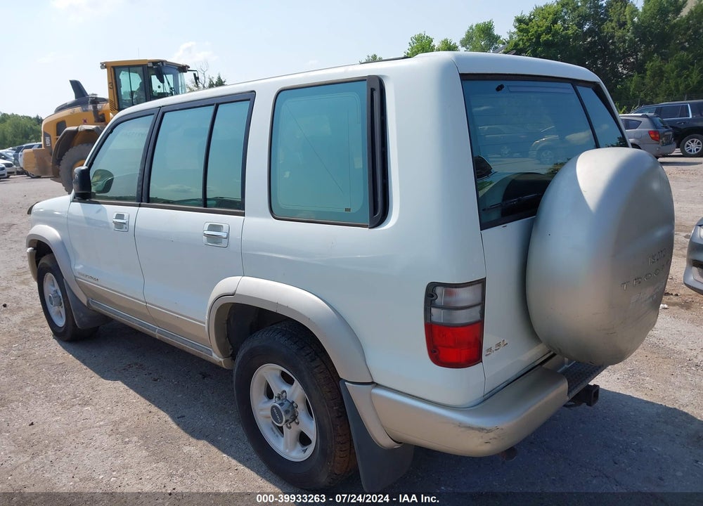 2002 ISUZU TROOPER LIMITED/LS/S VIN: JACDJ58X527J04425