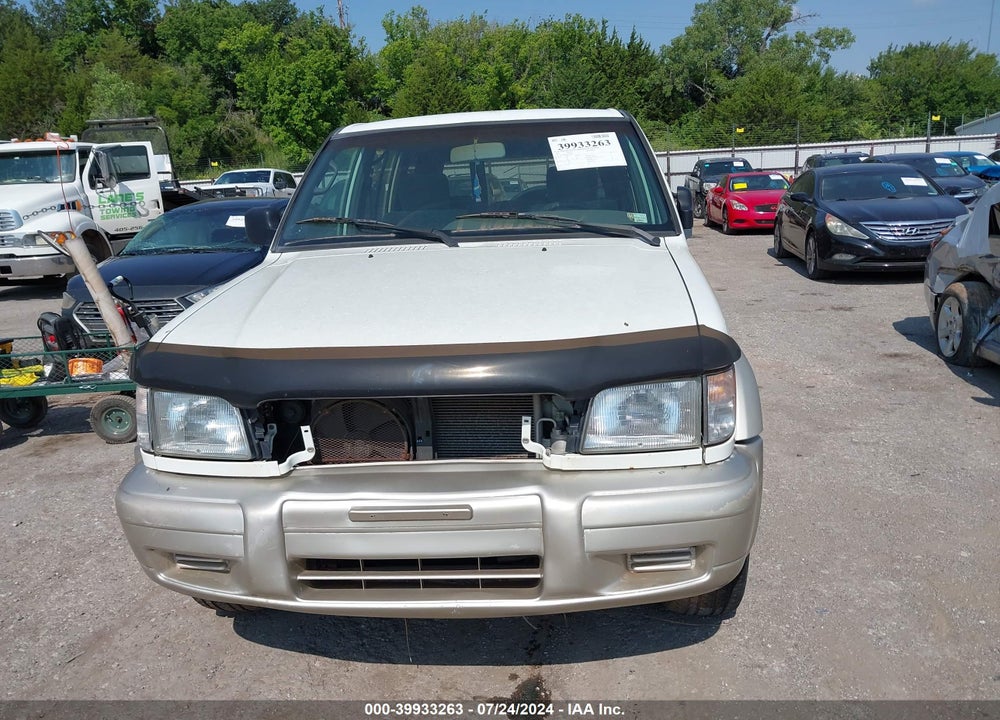 2002 ISUZU TROOPER LIMITED/LS/S VIN: JACDJ58X527J04425