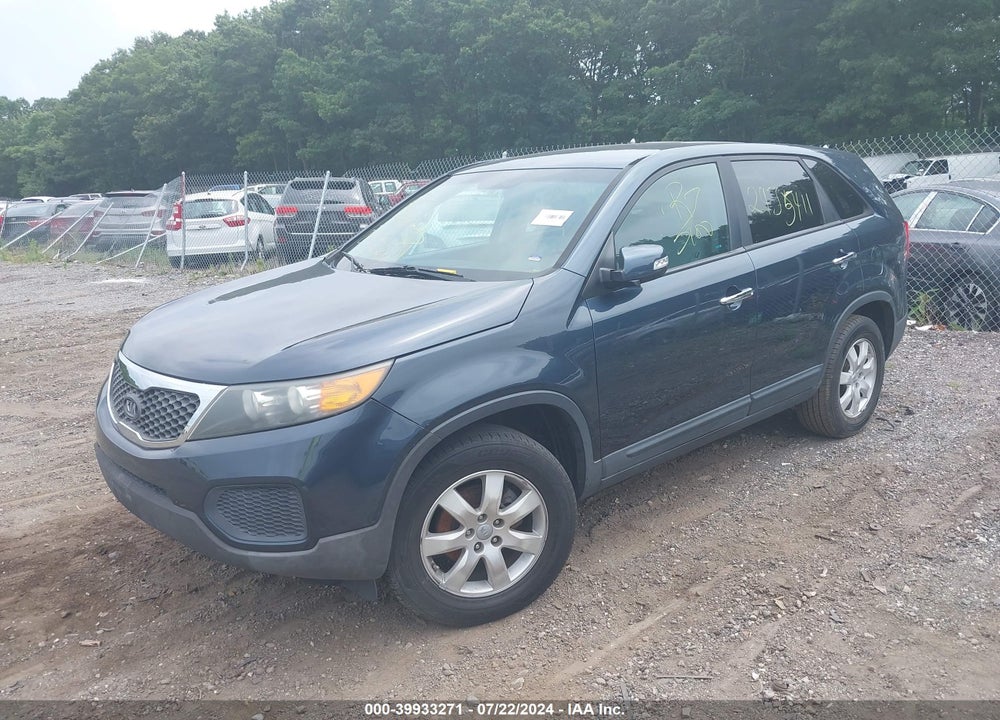 2012 KIA SORENTO LX VIN: 5XYKT3A18CG202611