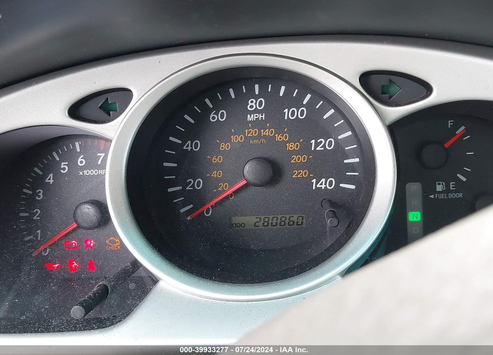 2006 TOYOTA HIGHLANDER VIN: JTEGD21AX60148229