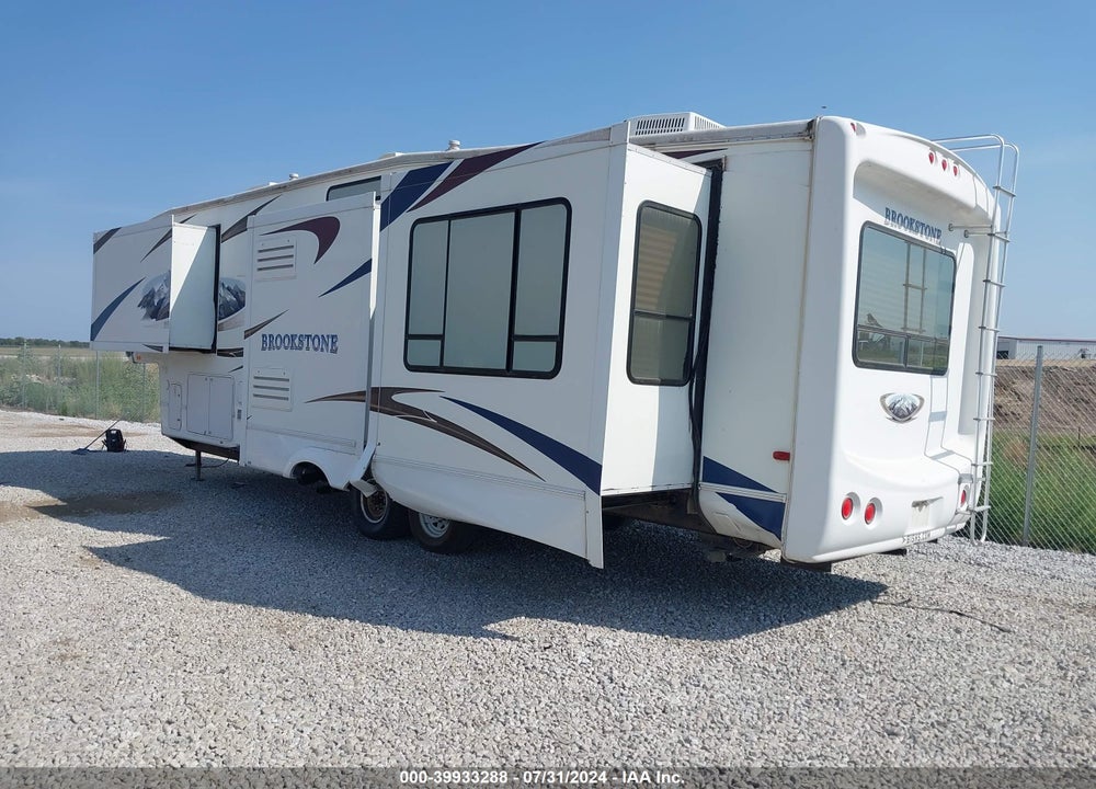 2011 FOREST RIVER BROOKS BROTHERS TRAILERS VIN: 5ZT3BK2B8BA302617