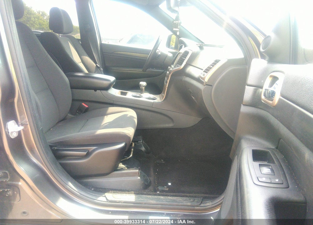 2014 JEEP GRAND CHEROKEE LAREDO VIN: 1C4RJFAG3EC421767