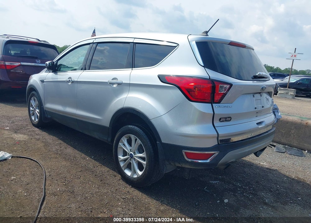 2019 FORD ESCAPE SE VIN: 1FMCU9GD9KUA32340