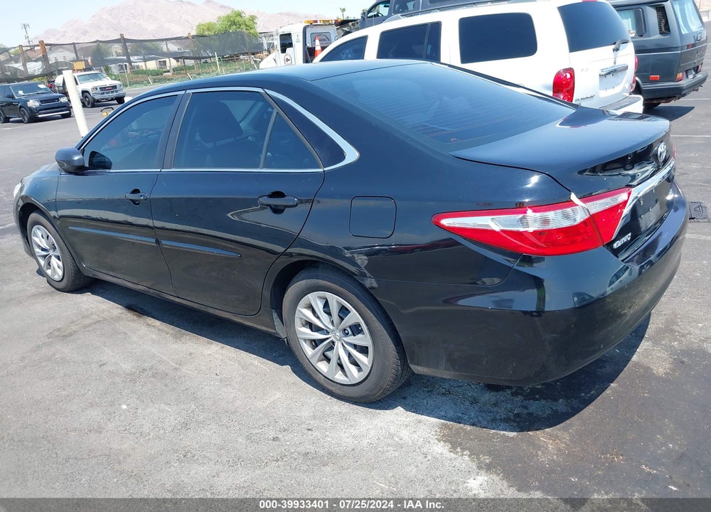 2016 TOYOTA CAMRY LE/XLE/SE/XSE VIN: 4T1BF1FK1GU563854