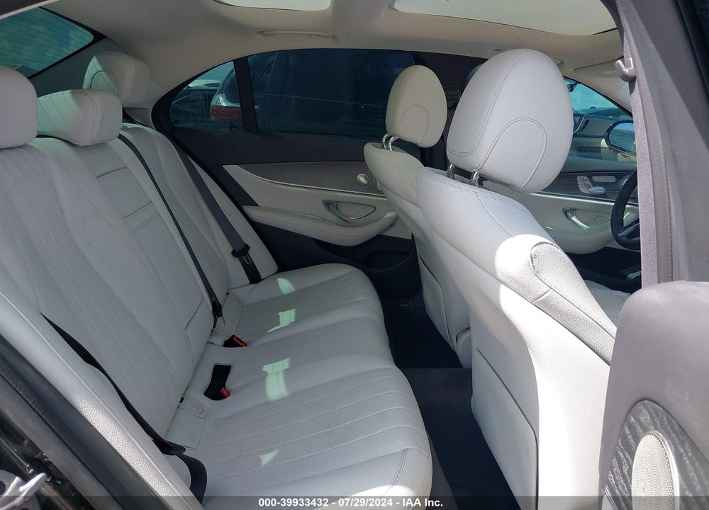 2022 MERCEDES-BENZ E 350 VIN: W1KZF8DB2NB070634